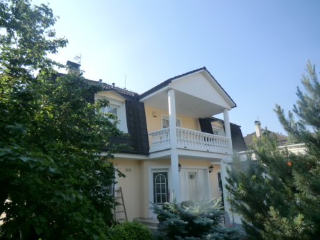 Zateplovací systém Čáslav a renovace balustrád